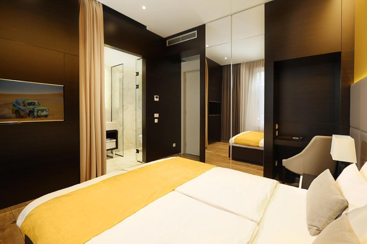 Maccani Black Luxury Suites Белград Екстериор снимка