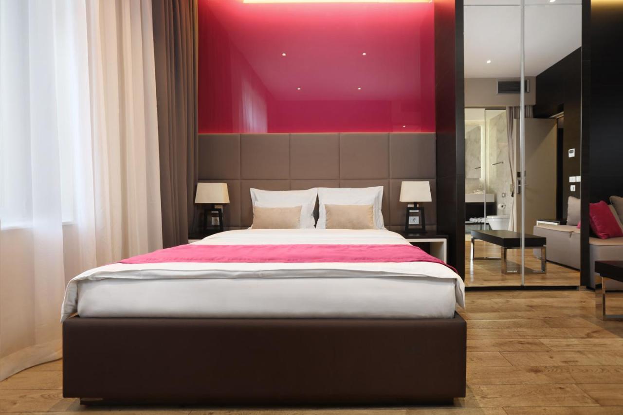 Maccani Black Luxury Suites Белград Екстериор снимка