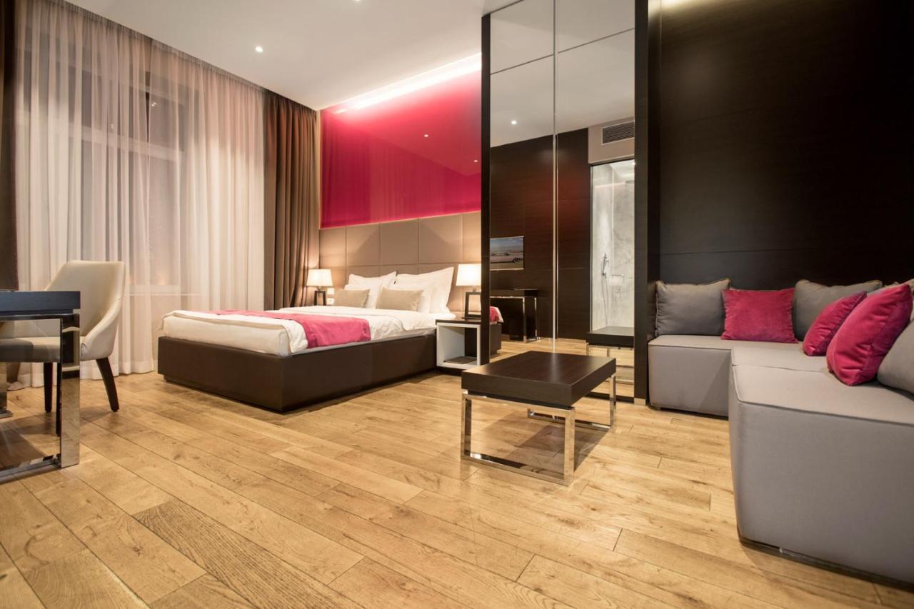 Maccani Black Luxury Suites Белград Екстериор снимка